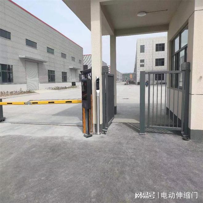 ob体育电动伸缩门不锈钢电动门(图2)