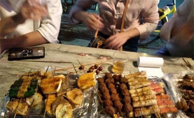 ob体育·(中国)官方网站四川男子强行与醉酒女发生关系女子浑然不知直到发现反穿(图2)