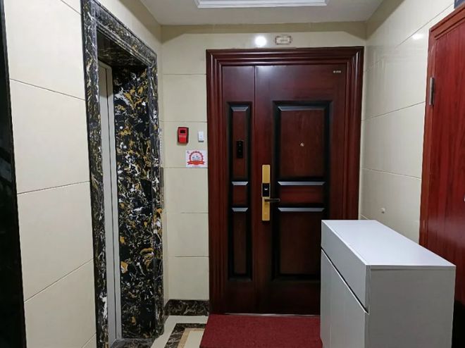 ob体育app下载人家几分钟就能把门锁打开真没有必要再换锁了(图1)