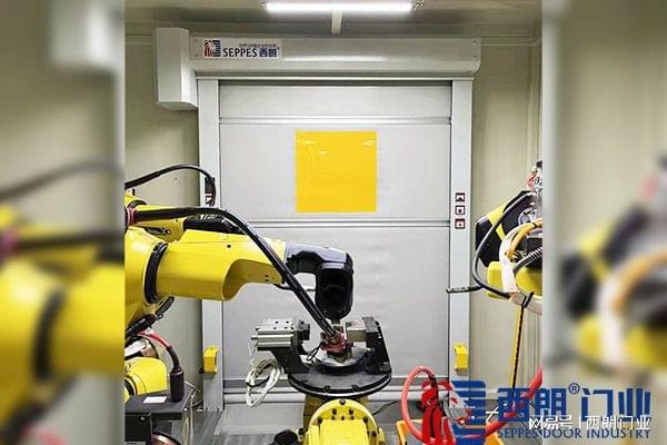 ob体育设备间快速卷帘门如何防粉尘又隔音(图2)