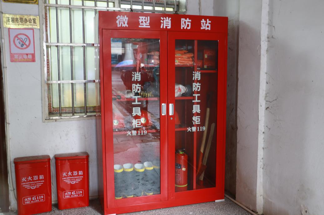 ob体育app下载农贸市场“焕新颜” “烟火气”里显文明(图2)