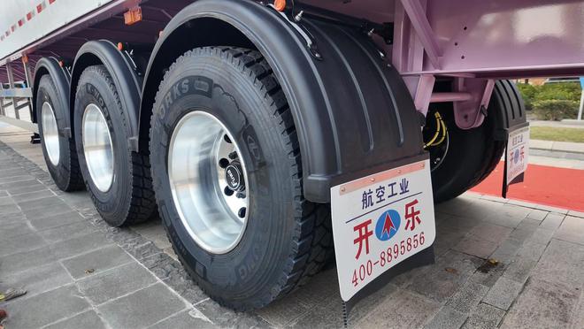 ob体育·(中国)官方网站电动侧帘车彰显产品力航空开乐想客户之所想(图5)