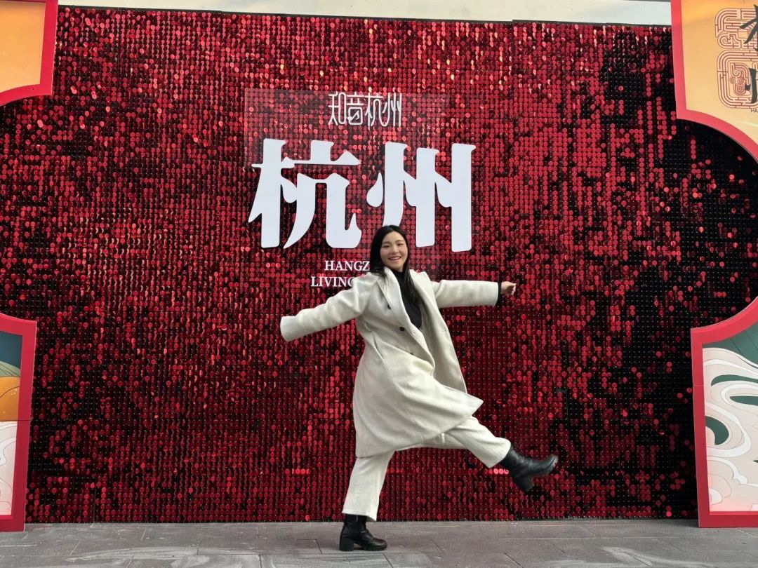 ob体育·(中国)官方网站“宋”福杭州年！杭州全城“爆改”火红新皮肤(图4)