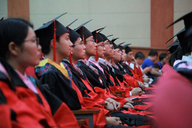 ob体育·(中国)官方网站2025高校“保研率”排名更新：清华跌落榜首华师大成为(图5)