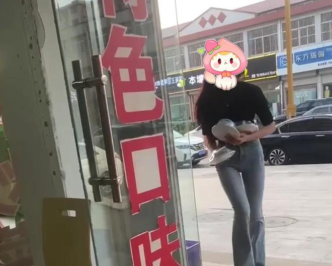 ob体育app下载网传莱州烧烤店网红老板娘私聊时被录屏知情人透露更多细节(图6)