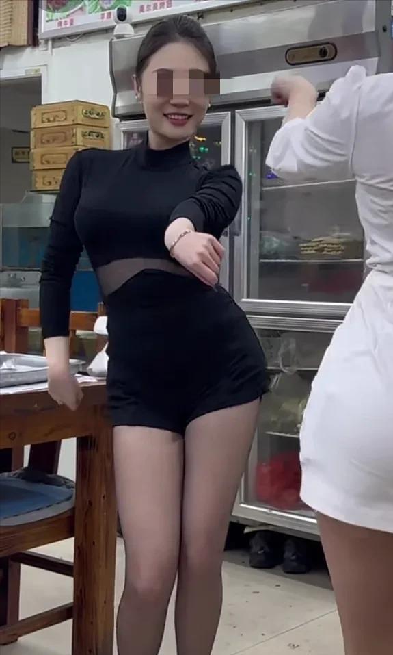 ob体育app下载网传莱州烧烤店网红老板娘私聊时被录屏知情人透露更多细节(图9)