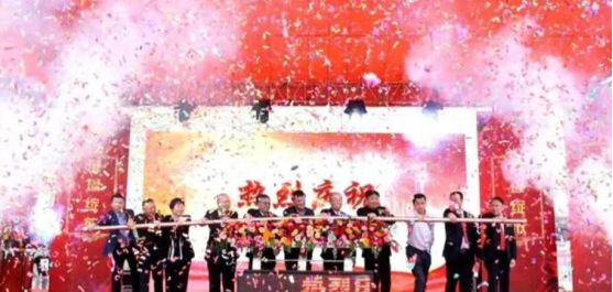 ob体育·(中国)官方网站福州市中心一座被遗忘的商城！(图6)
